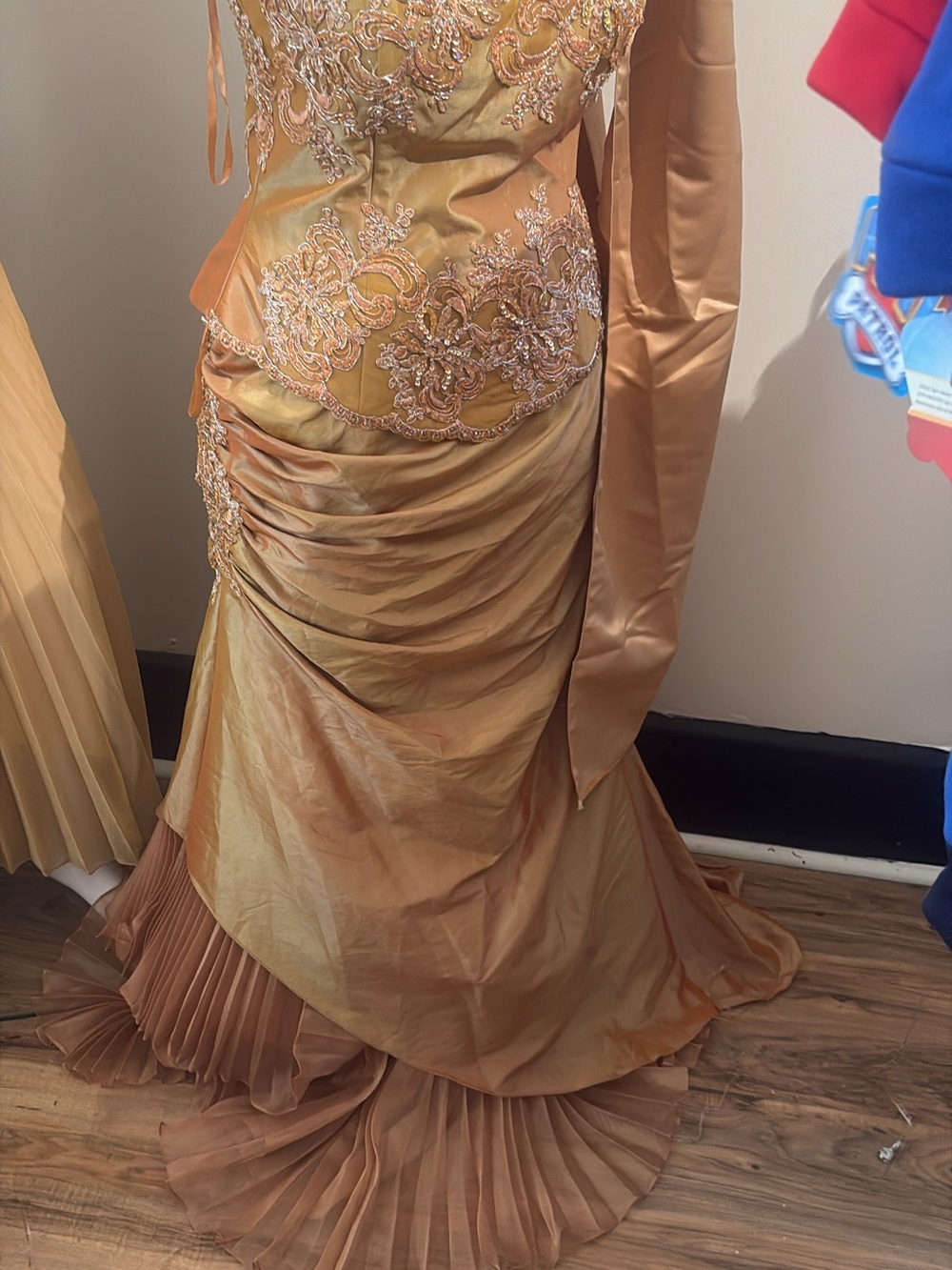 Belleza Golden Embellished Ruched Mermaid Prom Dress